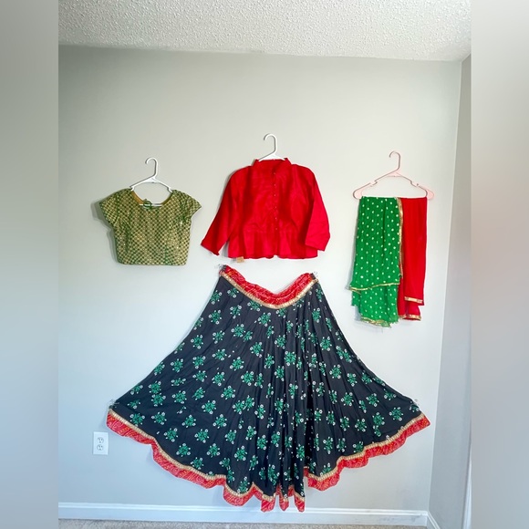 Beautiful and very attractive INDIAN Traditional Garba Dress - - Picture 3 of 14